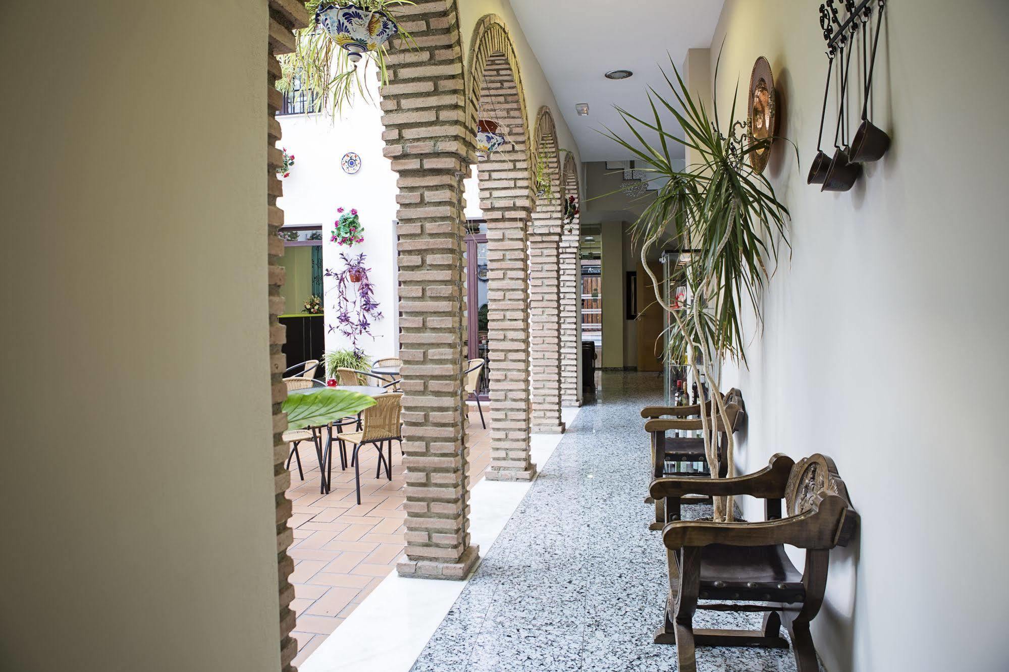 Hotel De Los Faroles Cordoba Luaran gambar